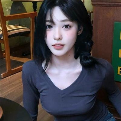十二岁的胡安娜